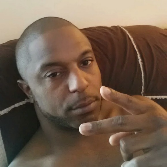 Meet your Posher, Mike - Picture 1 of 1